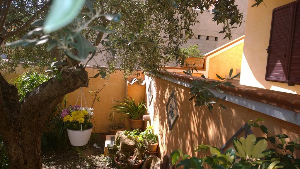 Casa Rosina Apartment Orosei Exterior foto
